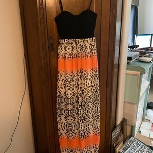 Summer Maxi Dress, sz S, open back.